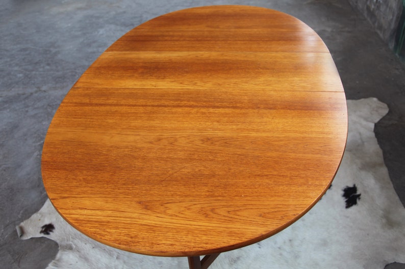 HOLD Mid Century Danish Modern Teak Oval Table with drop down leavesConsole Table also beautiful wood grain mcm Scandinavian Denmark image 5