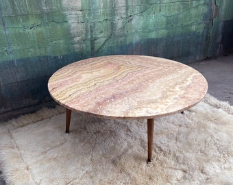 SOLD ** 1960s Round Italian Rose Pink Marble Coffee Cocktail Table With Danish Tapered Legs