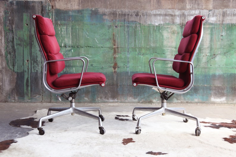 1980s Eames Herman Miller Aluminum Soft Pad Reclining Height Adjustable Executive Lounge Chairs Set of 5 image 5
