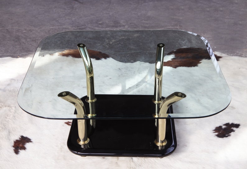 Stunning Karl Springer style Post Modern Miami Regency Hollywood Regency Mid Century glass Lucite Brass coffee cocktail table MCM Designer 画像 7