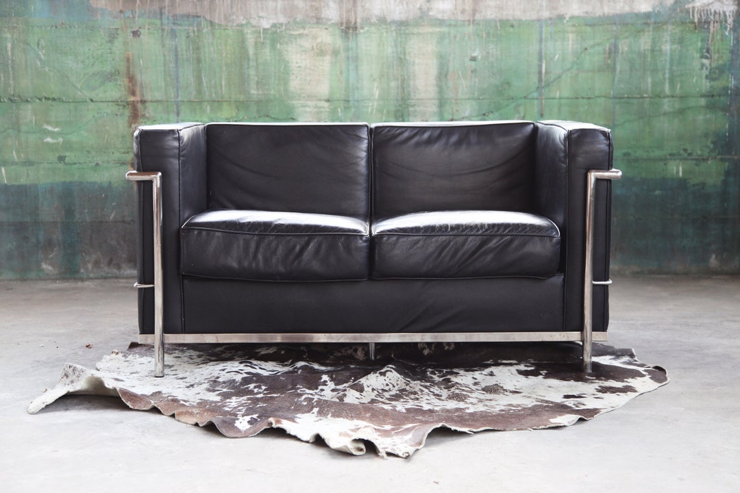 Corbusier couch discount