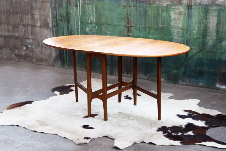 HOLD Mid Century Danish Modern Teak Oval Table with drop down leavesConsole Table also beautiful wood grain mcm Scandinavian Denmark image 8