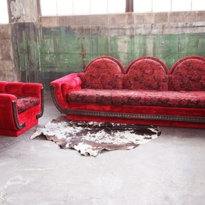 1970s Mid Century Modern Red Velvet Three Seater Plinth Base Sofa in the Style of Adrian Pearsall Strictly Spanish image 10