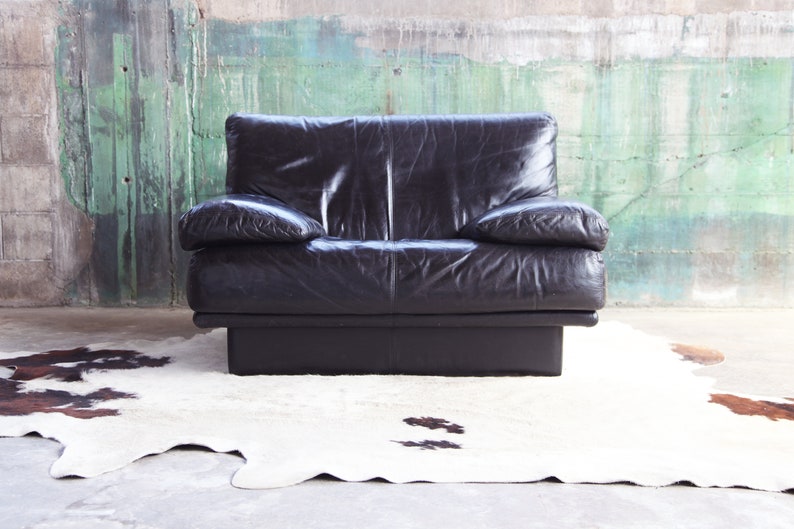 COOL POSTMODERN Italian Nicoletti Salotti RARE Plinth Base Black Leather Lounge Chair Mid Century Modern 70s 80s McM Modernist Miami McM image 1