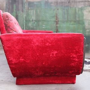 1970s Mid Century Modern Red Velvet Three Seater Plinth Base Sofa in the Style of Adrian Pearsall Strictly Spanish image 6