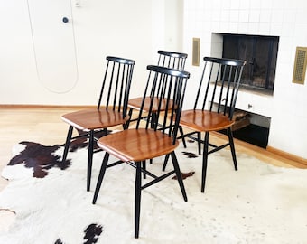 Scandinavian Fannet Spindle Dining Chairs by Ilmari Tapiovaara With Curved Teak Seats, 1960s -- Set of 4