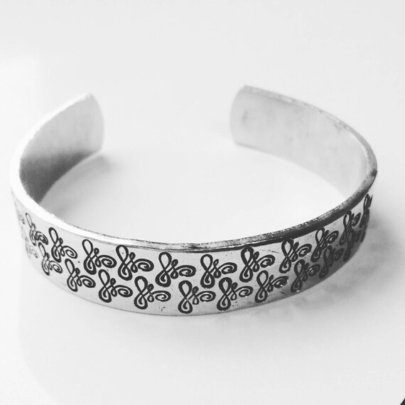 HAND STAMPED MEDICAL Cuff Bracelet Diabetes Bracelet Medical Etsy