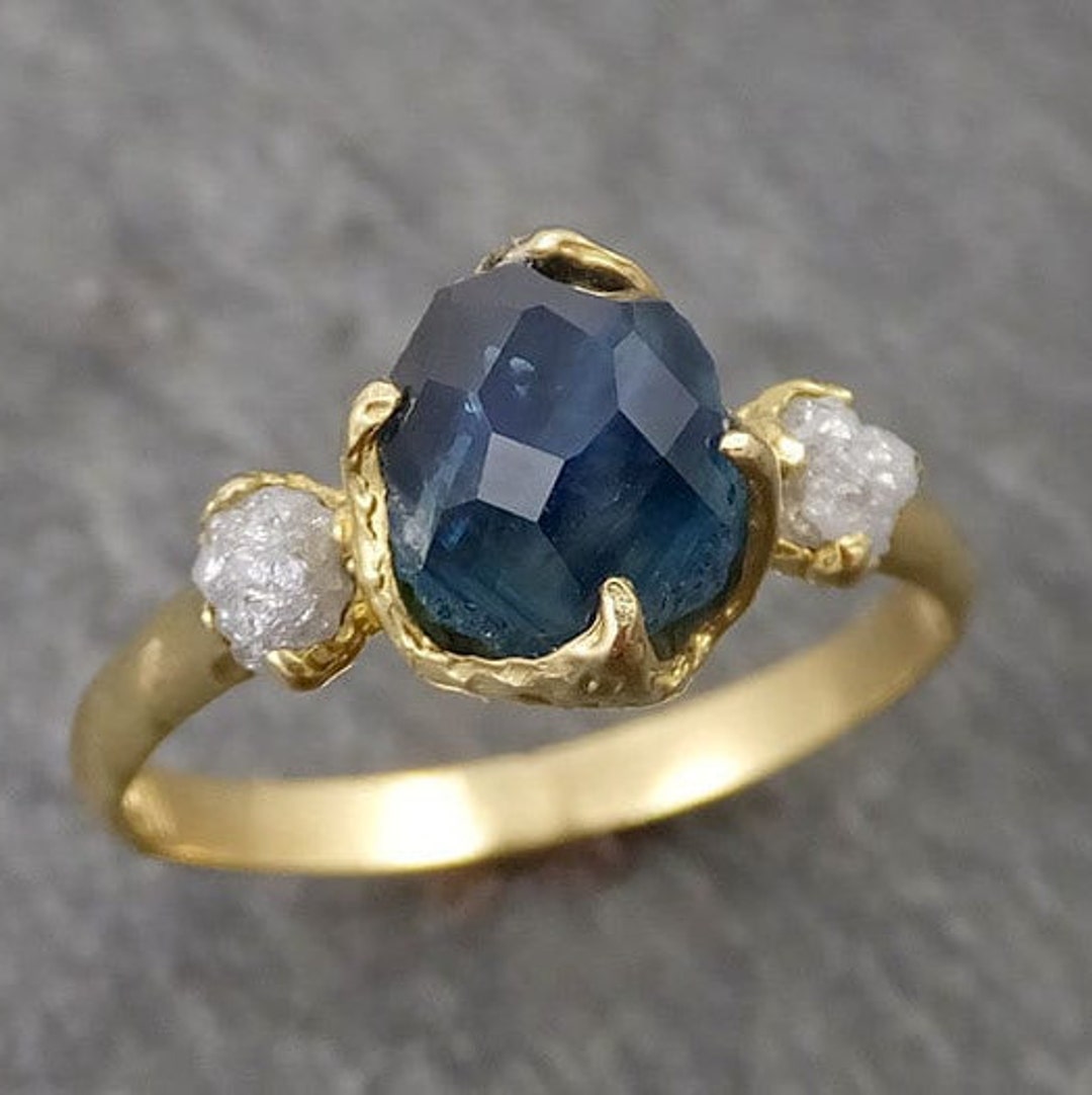 Half Round Studded Band | Mociun 18K Gold / Blue Montana Sapphire