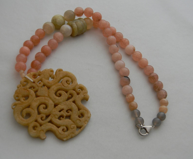 Jade pendant on jade beads necklace beaded dyed jade necklace necklace for women jade double Phoenixes /& dragons pendant jade jewelry