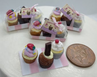Dolls House Cake 3 miniature 50s diner vintage style assorted cupcakes loose in gift box with label 1/12th handmade polymer clay