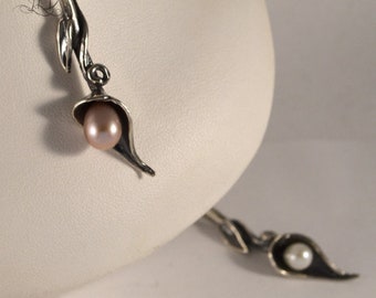 Calla lily, pendant, sterling silver or bronze