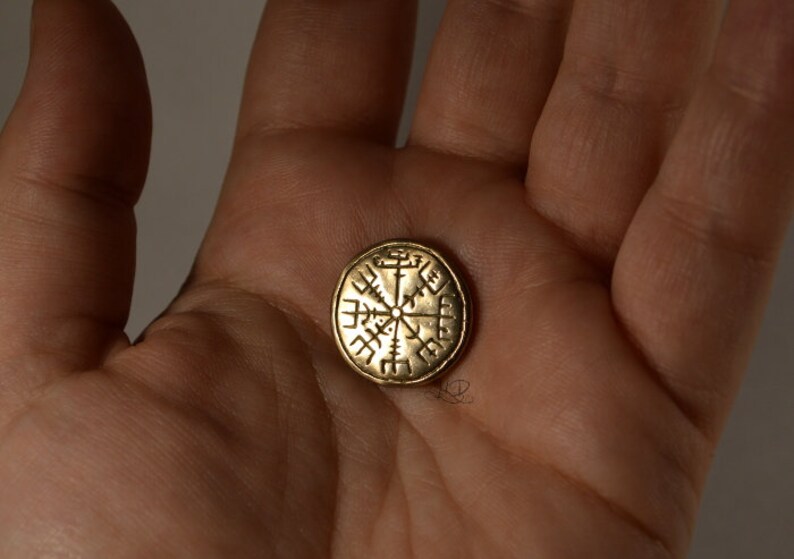 Vegvisir / Aegishjalmur, small round sterling silver or bronze pendant image 7