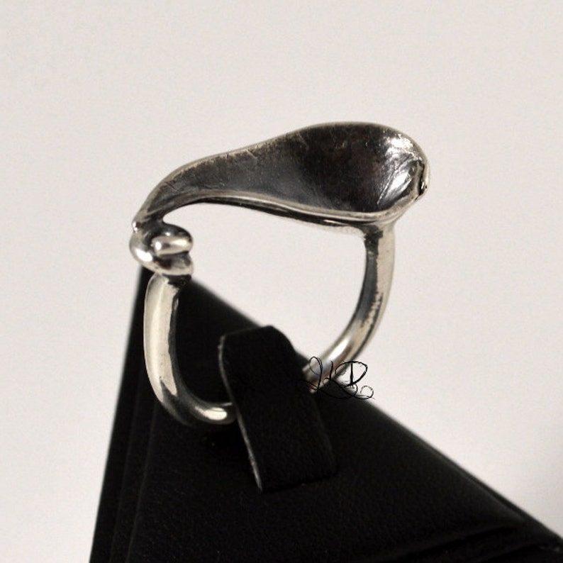 Calla lily, cocktail ring sterling silver image 4