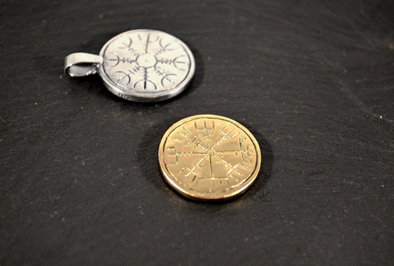 Vegvisir / Aegishjalmur, small round sterling silver or bronze pendant image 6