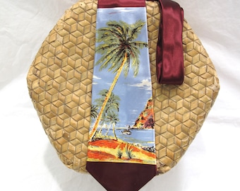 Vintage Tie~~Scenic Beauties Necktie~~Tropical Island Palm Trees and Sand~~~#307