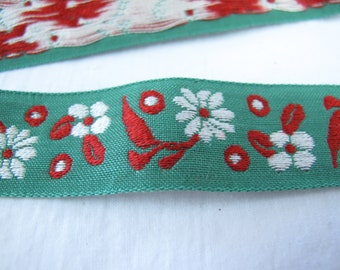 Vintage Flat Trim With Flowers~~2 Yard Cut~~3/4" Wide Green Trim With White Daisies~Clothes Trim~Pillow Trim~Home Decor Trim~Craft Trim~#210
