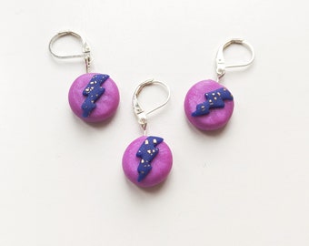 Lightning Stitch Markers. Set of 3. Universal. Knitting and crochet. Gold Leaf. Purple. Lightning. Ready to ship