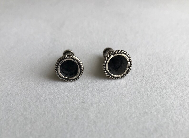 1 pair Sterling Silver Cones