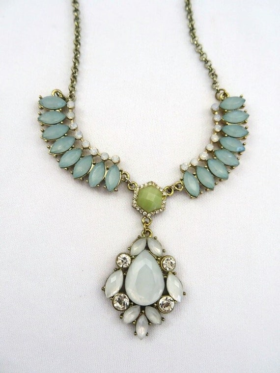 Vintage Costume Jewelry Necklace Blue Stones State