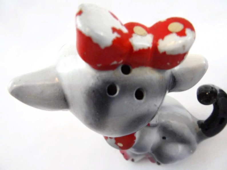 Vintage Cat Salt /& Pepper Shaker Red and White Polka Dot Anthropomorphic Gray and Black Collectible