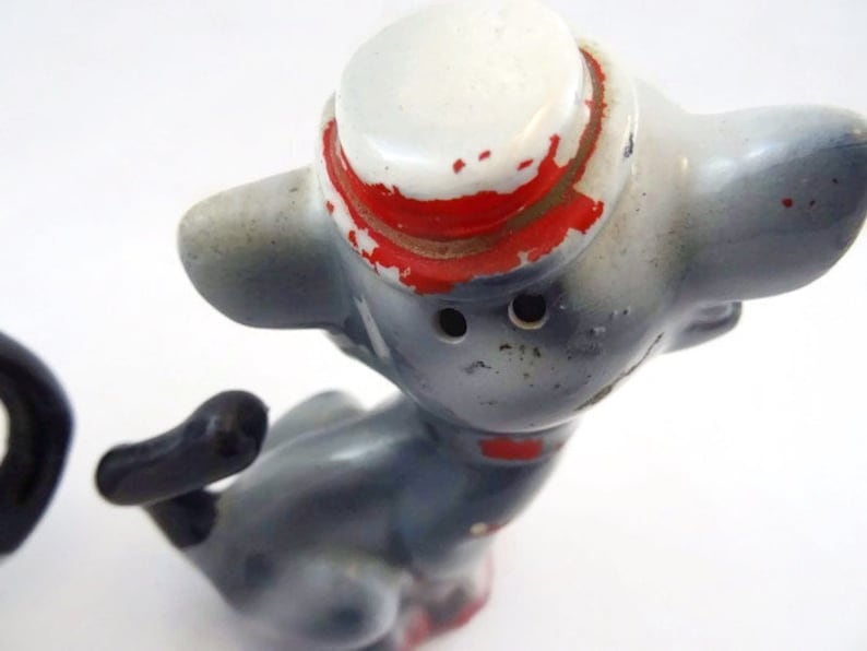 Vintage Cat Salt /& Pepper Shaker Red and White Polka Dot Anthropomorphic Gray and Black Collectible