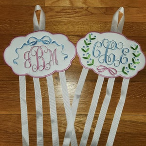 Hair bow holder