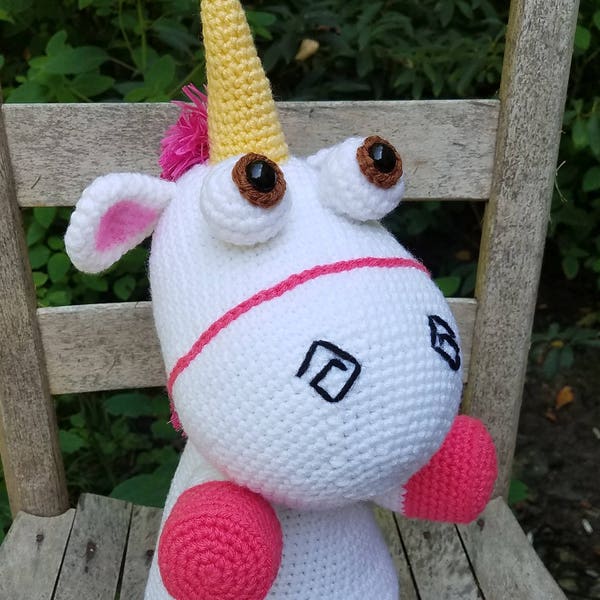 Modèle de crochet Amigurumi Licorne Lil Fluffy. Fichier PDF uniquement, poupée non incluse