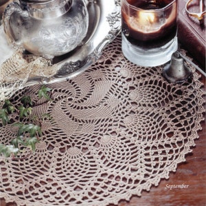 Patrones de tapete de ganchillo vintage con piñas y molinetes, hilo de calibre 10, descarga digital instantánea en PDF, estilo retro para decoración del hogar.