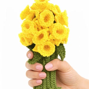 6 Cottage Core Flower Crochet Bouquet Patterns, Bridesmaid: Daisies, Violets, Pansies, Daffodils  Wedding Decor, Digital Download PDF