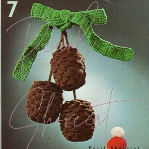 1950er Jahre Forest Pinecone Häkelanleitung pdf, Vintage Winter und Herbstkranz für die Weihnachtsdekoration