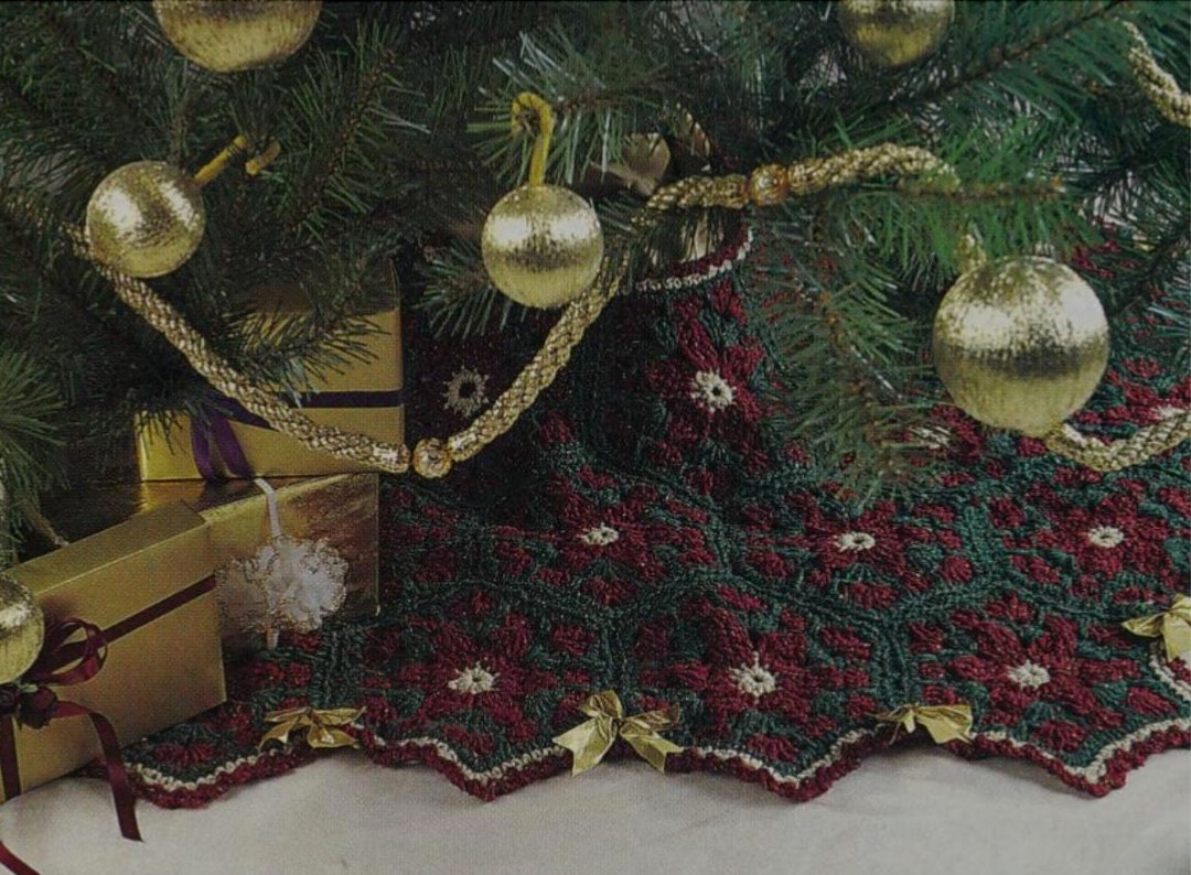 Retro Granny Hexagon Christmas Tree Skirt Pattern, Vintage 70s Holiday