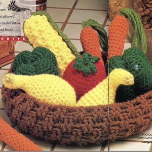 6 Easy Veggie Basket and Food Crochet Pattern Set, Instant Digital Download pdf, Fall and Thanksgiving Tabletop Decor
