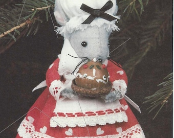 Whimsical Tiny Mouse Sewing Pattern for Vintage Christmas Tree Ornaments pdf Instant Digital Download,  Easy Small Felt Mice