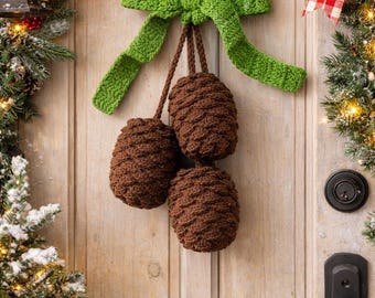 1950s Forest Pinecone Crochet Pattern pdf Instant Download, Vintage Winter for Retro Christmas Decor