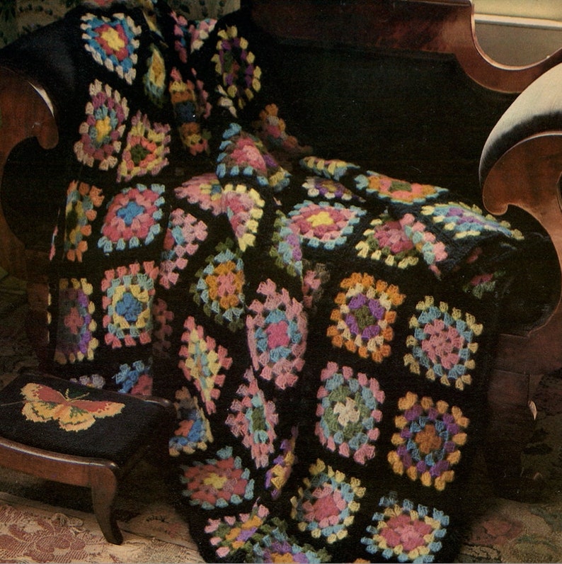 Classic 1970s Granny Square Crochet Blanket Pattern, 50x65 Afghan Throw, Instant Digital Download pdf, Retro Hippy Home Decor image 8