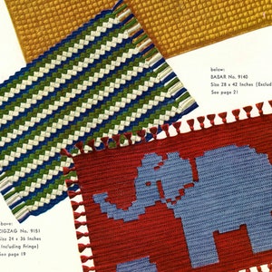 Op de afbeelding: Drie gehaakte tapijtpatronen: een groen en wit zigzagpatroon, een rood tapijt met een blauw olifantenontwerp en een geel tapijt met een textuur. De tekst boven de tapijten luidt: "ZIGZAG Nr. 9151 Maat 24 x 36 inch (inclusief franje) Zie pagina 19" en "BABAR Nr. 9140 Maat 28 x 42 inch (exclusief franje) Zie pagina 21".