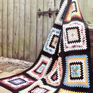 Classic 70s Large Granny Square Blanket Crochet Pattern pdf, Instant Download for Immediate Use, So Retro image 5