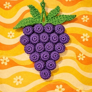 Iconic Grapes Bottle Cap Trivet Crochet Pattern, 70s Retro Kitchen Decor, Digital Download pdf, Kitschy Hot Pad 6x7, Epic Gift for Friends