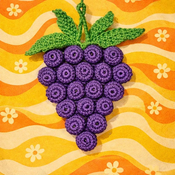 インテリア・生活道具 1920s French Crocheted Grape Decoration