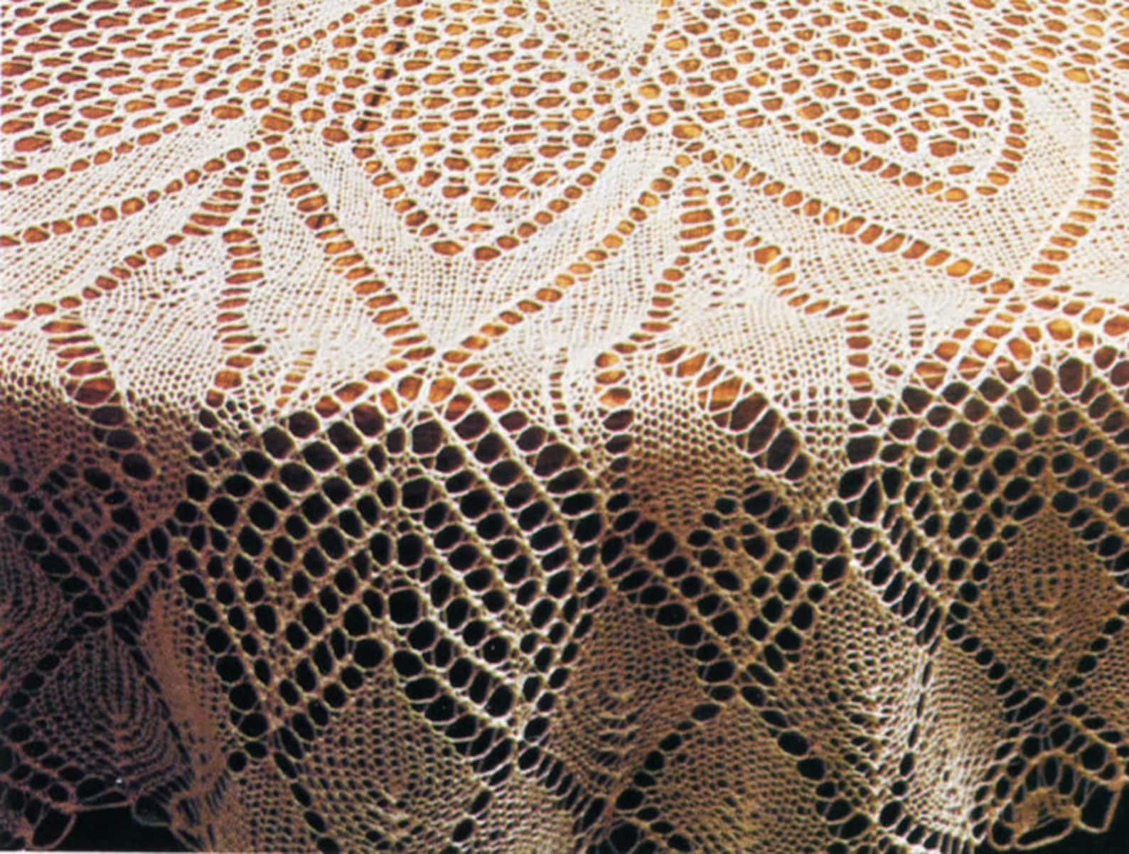 Large Round Knit Tablecloth Pattern Beautiful Heirloom Design Etsy