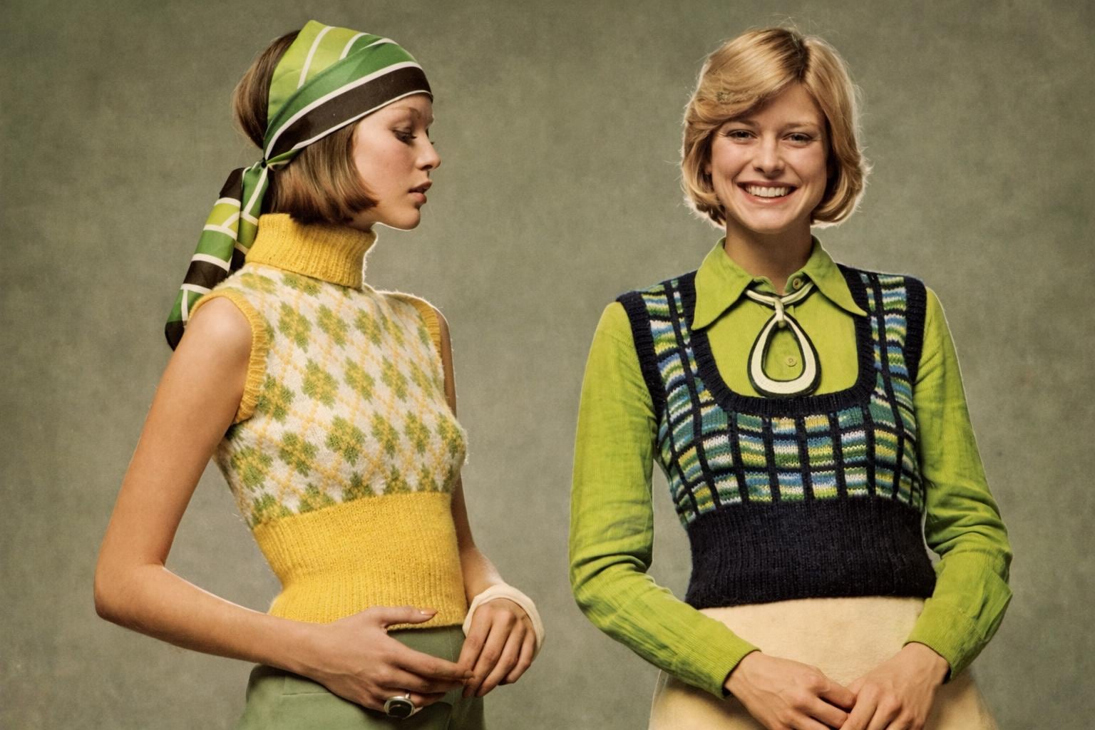 Vintage 70s Crop Tops - Etsy Canada