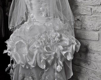 Made To Order CUSTOM  Handmade White Wedding Dress Train  White Roses Embroidered Appliques