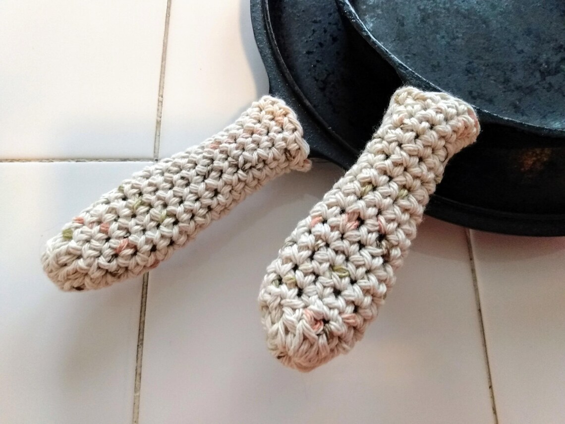 Cast Iron Skillet Handle Cover, Crochet Pan Handle Potholder, New Home
