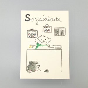 Peut inclure: Une carte de v&oelig;ux blanche avec un dessin au trait &agrave; l'encre noire repr&eacute;sentant un personnage souriant assis &agrave; un bureau avec une tasse jaune et une pile de papiers. Sous le bureau, un chat gris tient une ficelle attach&eacute;e &agrave; une petite souris.