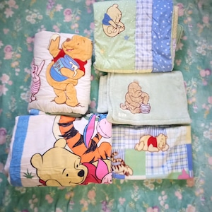 Vintage Winnie the Pooh Nursery Crib Comforter Plush Fleece Blanket