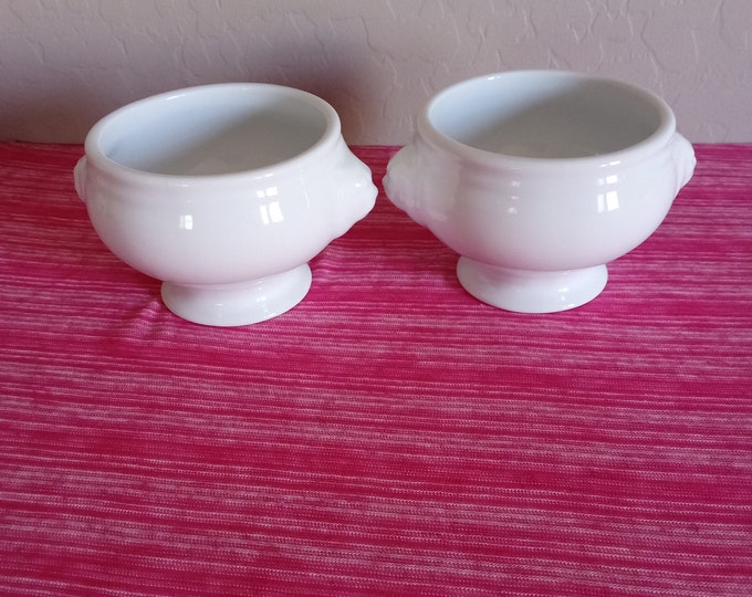 White Lion Head Porcelain Footed Soup Bowls by Palate & Plate Etsy