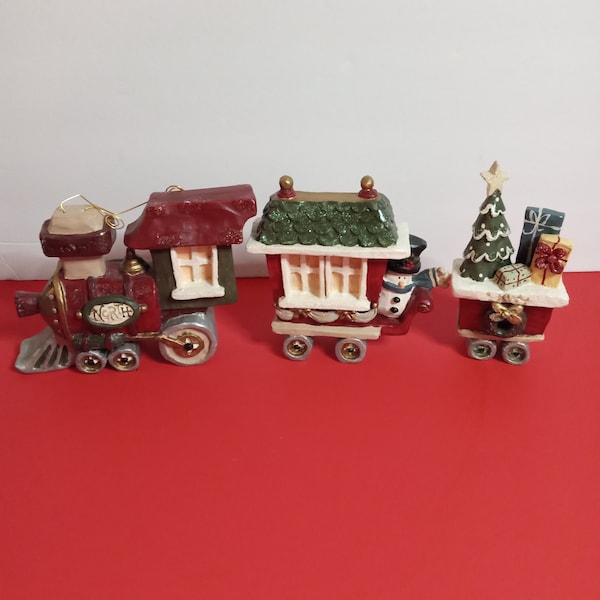 Kurt Adler Santa's World Snowtown 3-Piece Train Set Christmas Decoration