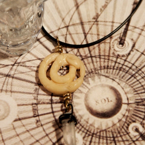 Ouroboros/Snake/Bone/Quartz,/Magic/Healing/Necklace/Leather