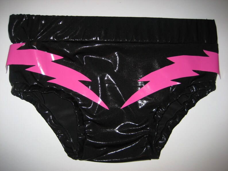 Pro Wrestling Trunks with set of Wrist Covers. Black / wet Etsy