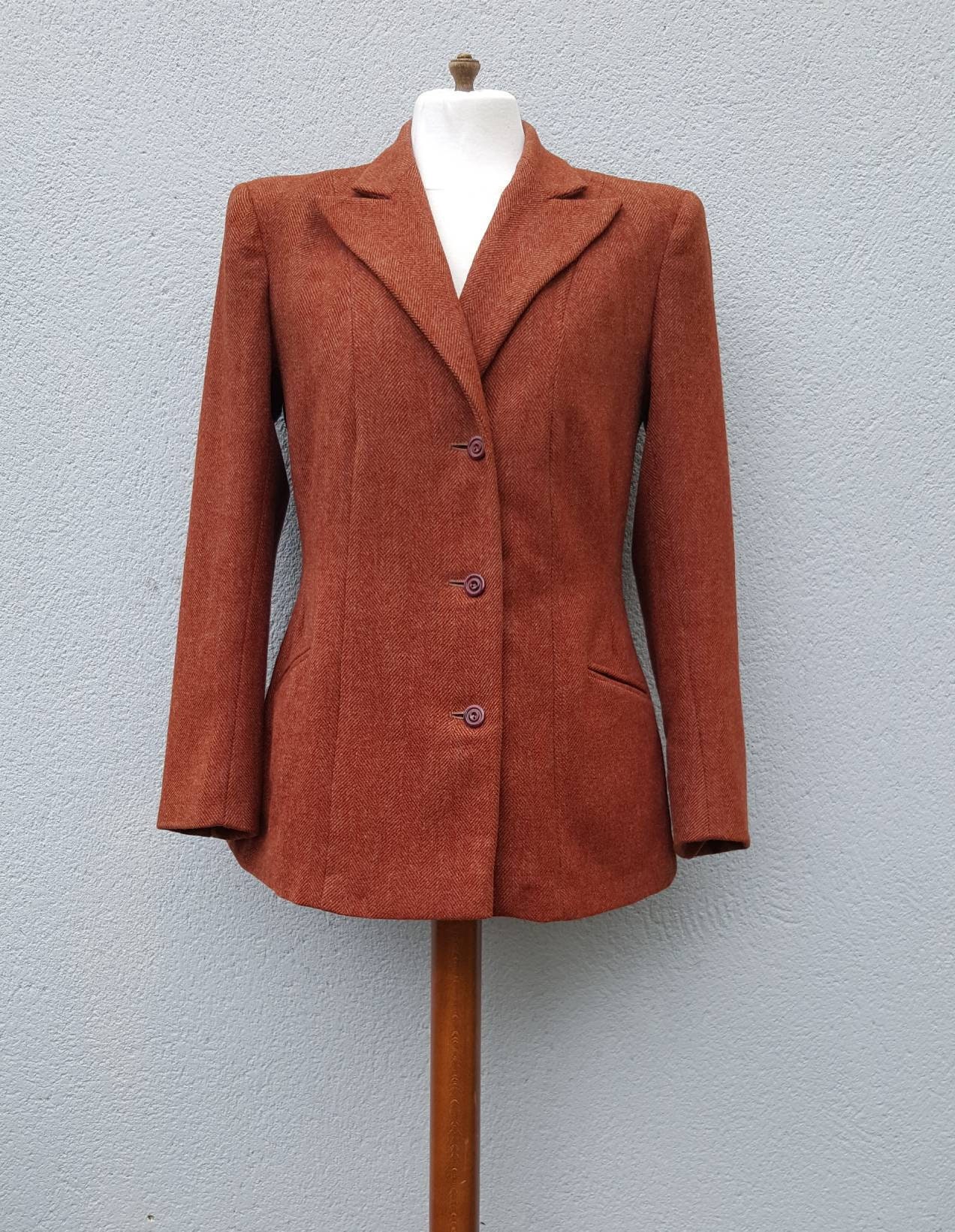 Image of Vintage Women's 's War Time Cc  Marlbeck Tweed Jacket. Uk Size Small . / Inch Chest